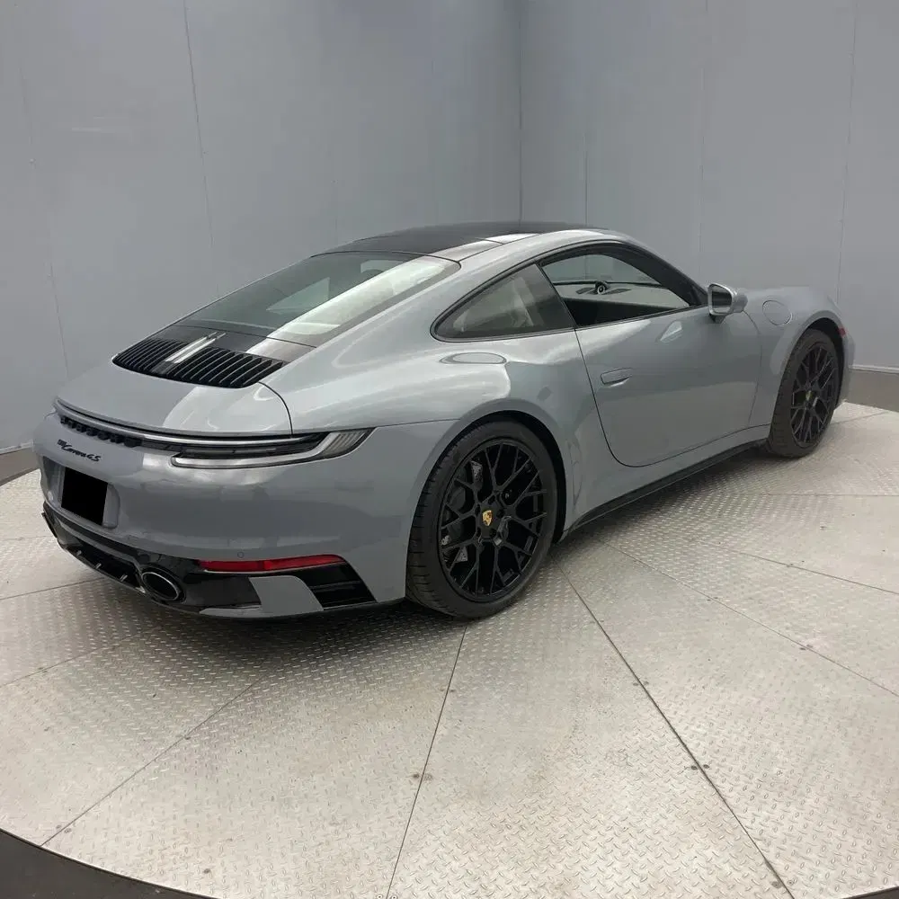 2024 Porsche 911 Carrera 4S