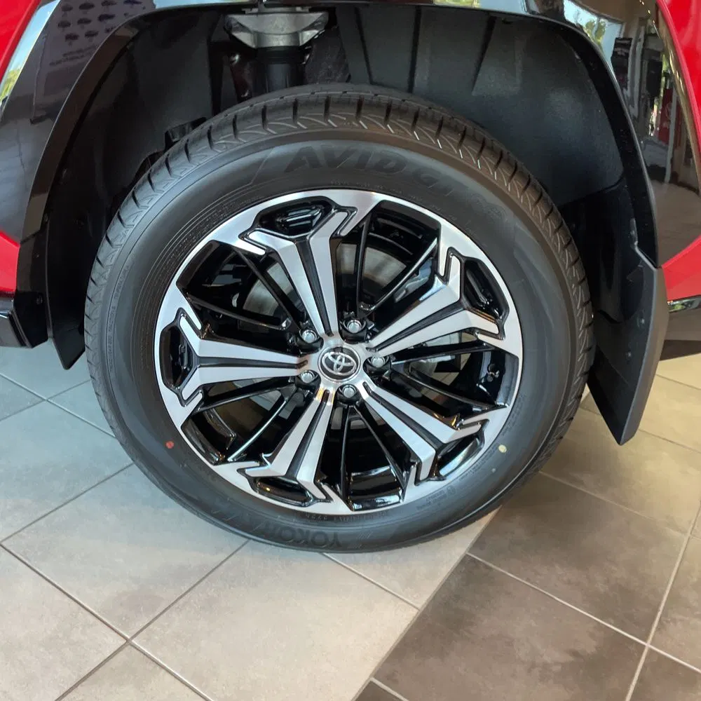 2025 Toyota RAV4 Plug-in Hybrid XSE