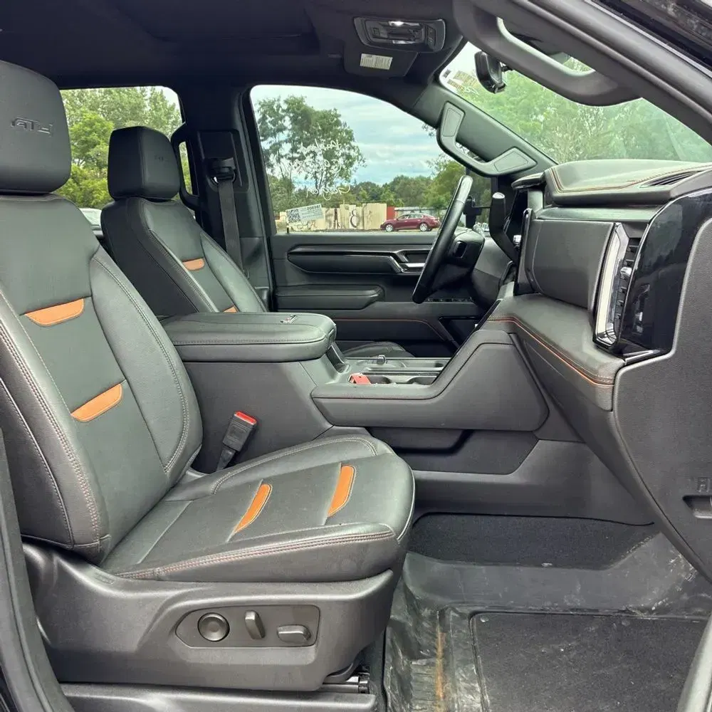 2024 GMC Sierra 3500 AT4