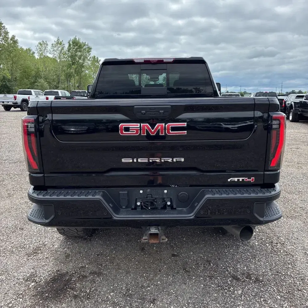 2024 GMC Sierra 3500 AT4
