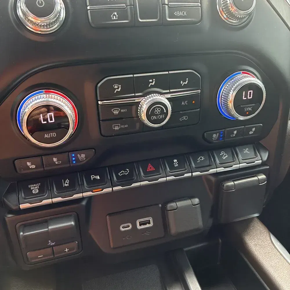 2022 GMC Sierra 3500HD Denali