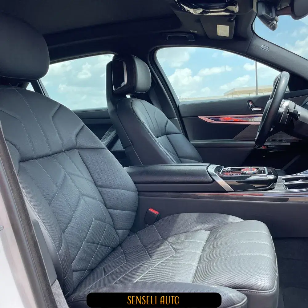 2024 BMW 7-Series 740i xDrive
