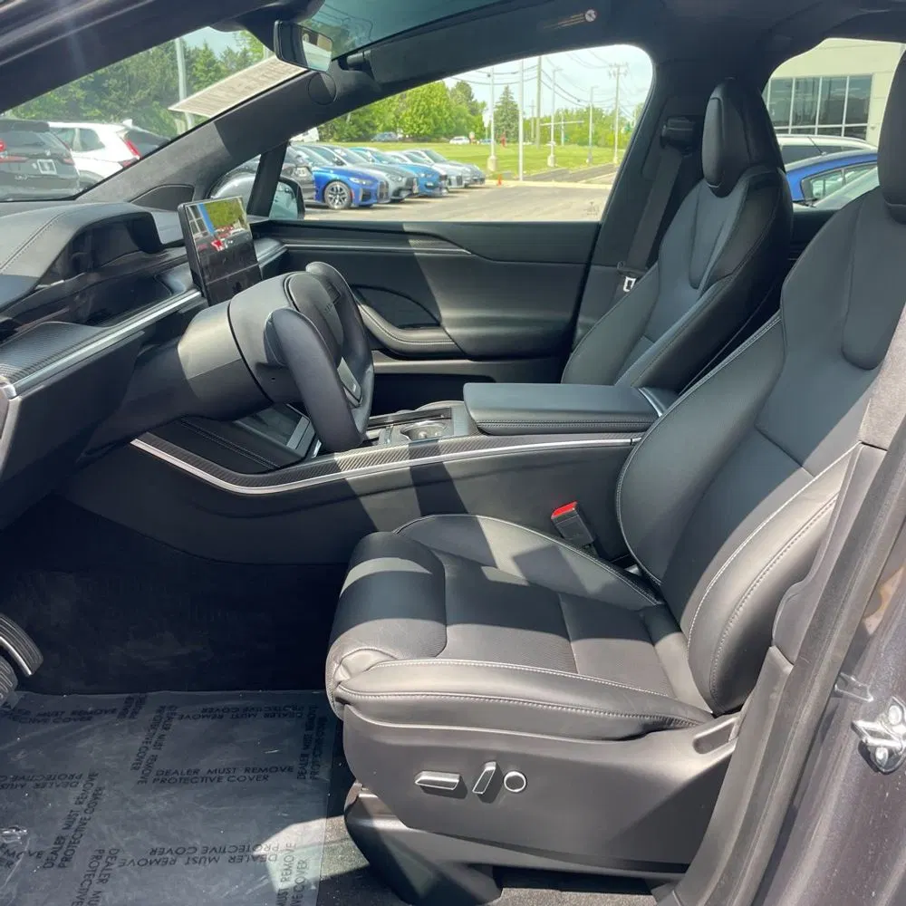 2023 Tesla Model X Plaid