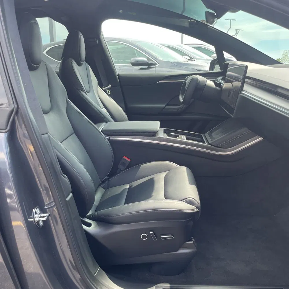 2023 Tesla Model X Plaid