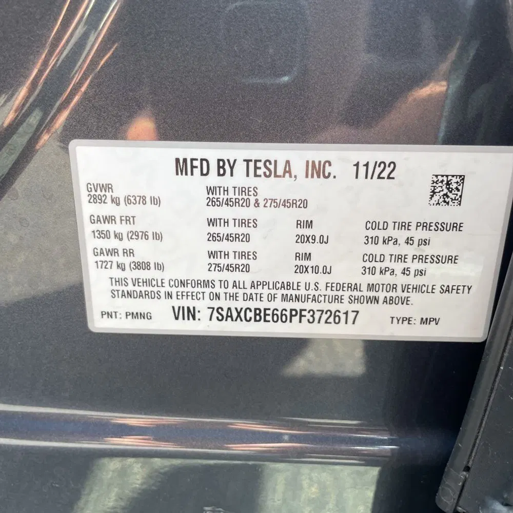 2023 Tesla Model X Plaid