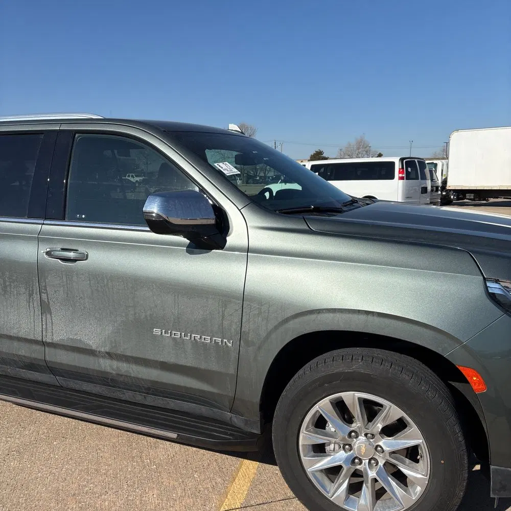 2023 Chevrolet Suburban Premier