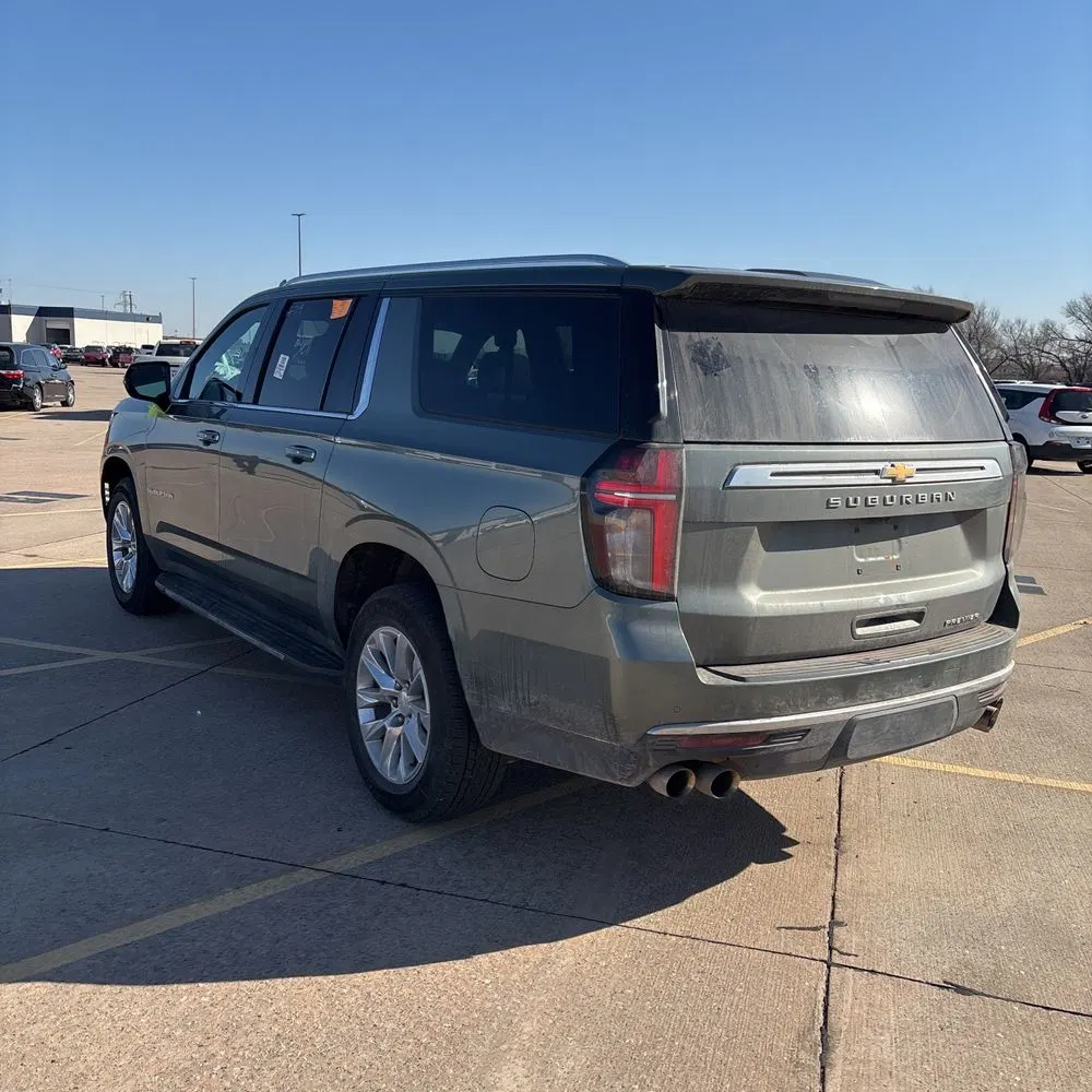 2023 Chevrolet Suburban Premier