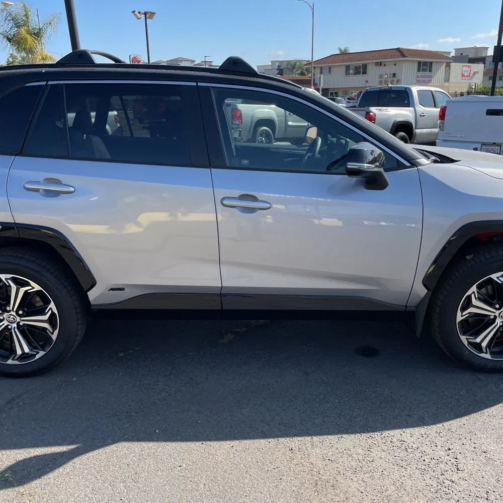 2025 Toyota RAV4 Plug-in Hybrid XSE