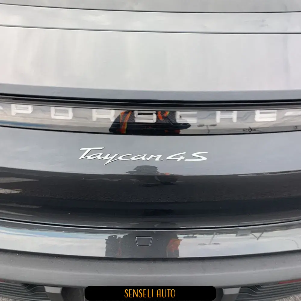 2024 Porsche Taycan 4S