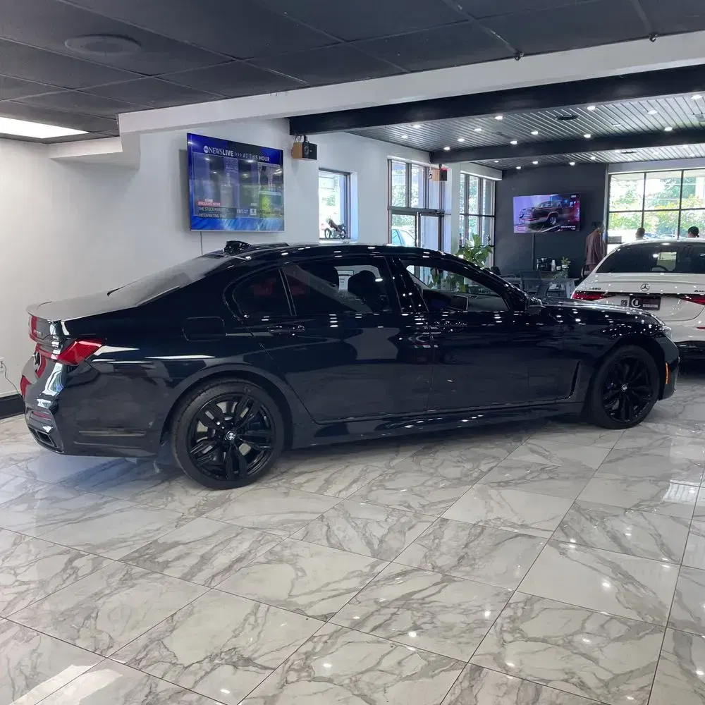 2022 BMW 7-Series M760xi