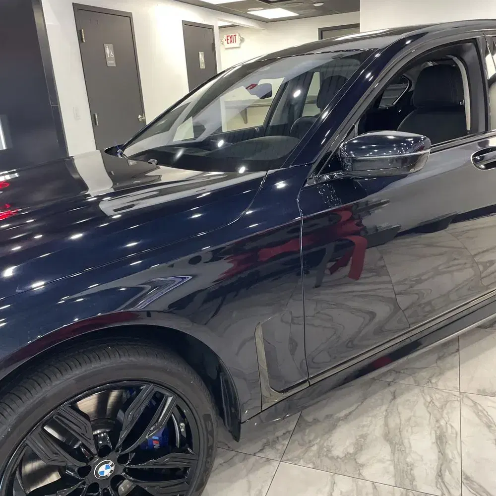 2022 BMW 7-Series M760xi