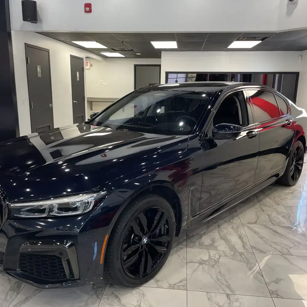 2022 BMW 7-Series M760xi