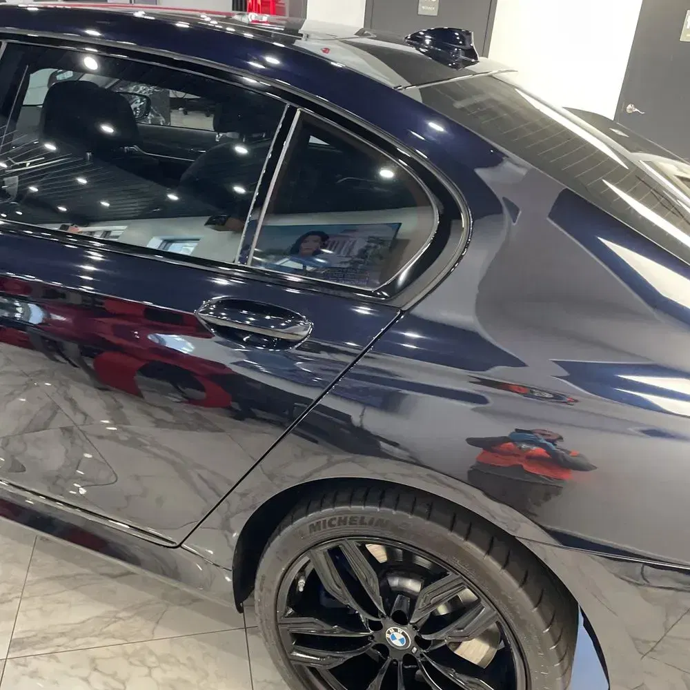 2022 BMW 7-Series M760xi