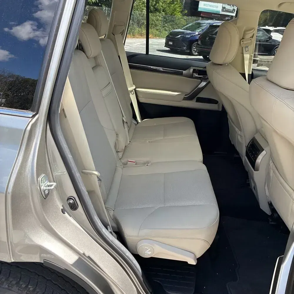 2023 Lexus GX 460 Base