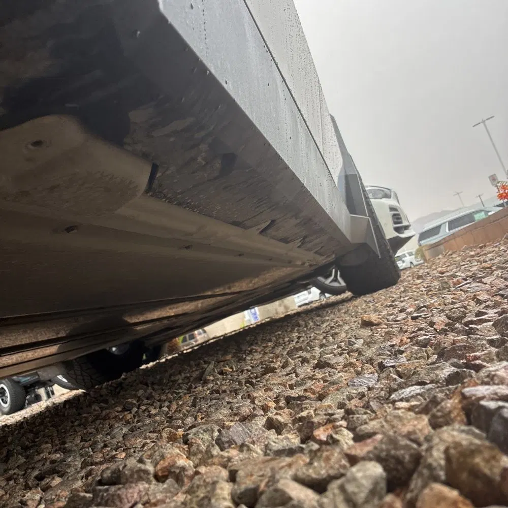 2024 Tesla Cybertruck Base