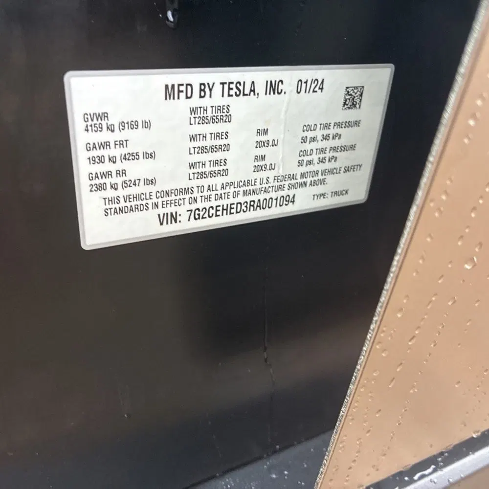 2024 Tesla Cybertruck Base