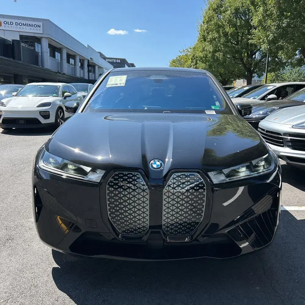 2025 BMW iX xDrive50