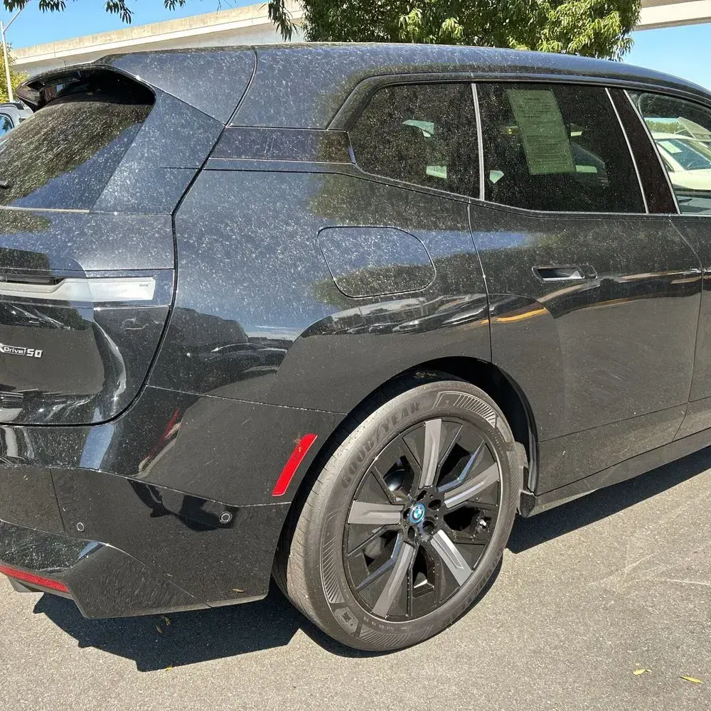2025 BMW iX xDrive50