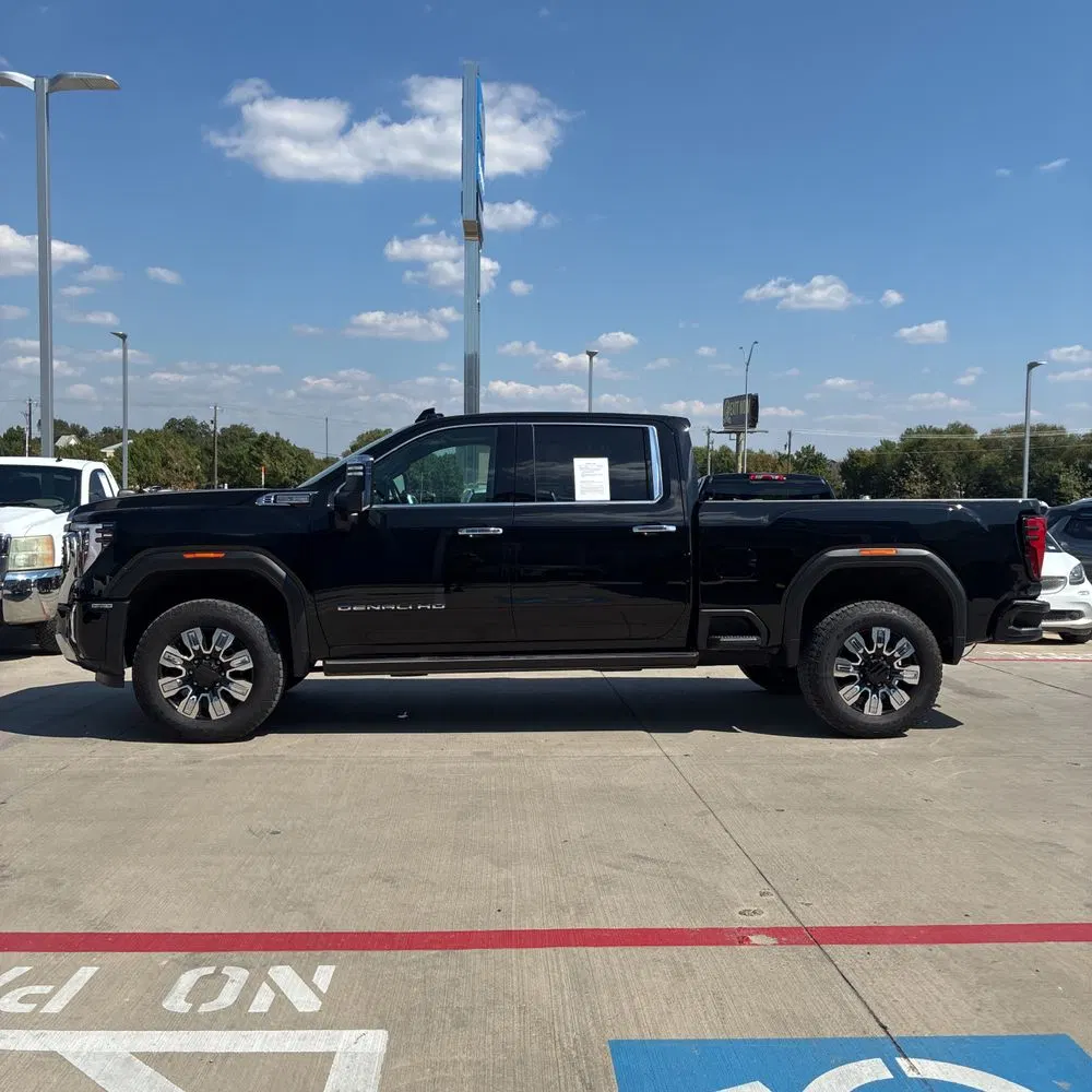 2024 GMC Sierra 3500HD Denali