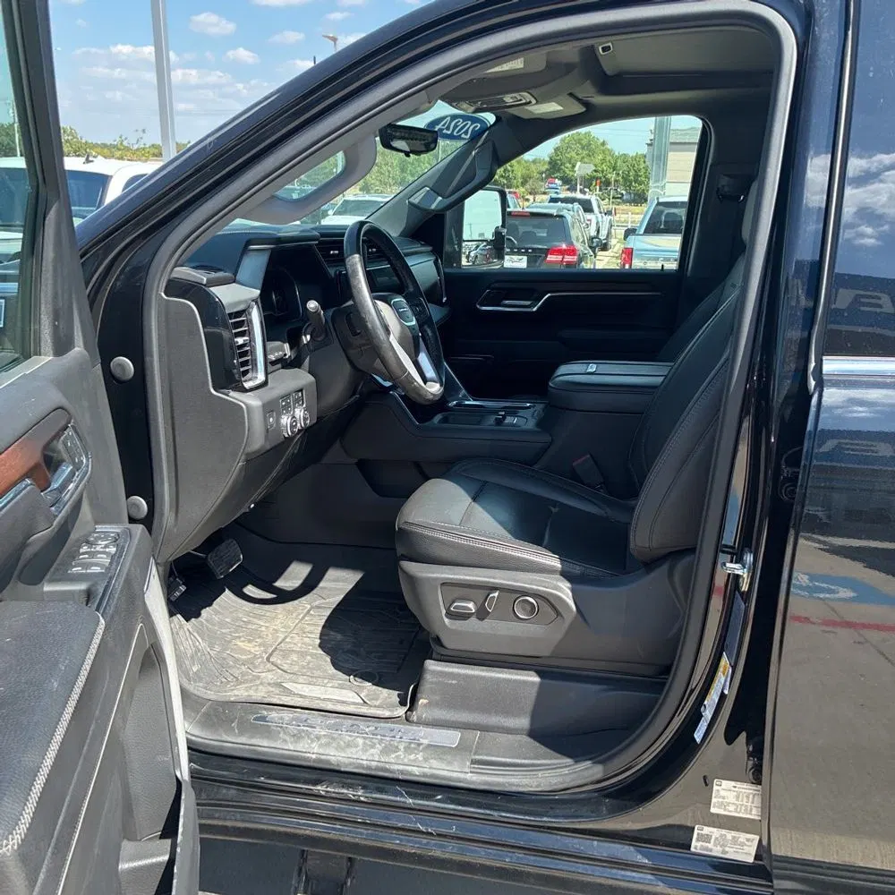 2024 GMC Sierra 3500HD Denali