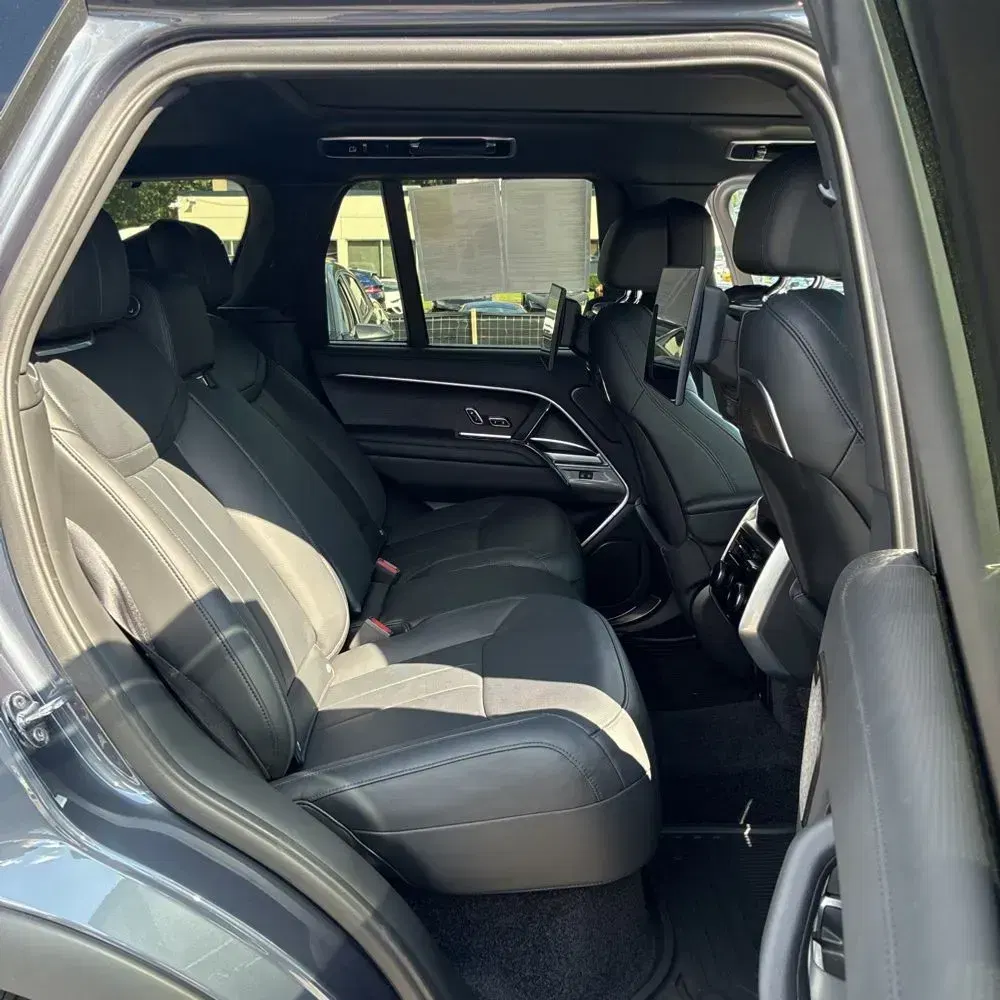 2024 Land Rover Range Rover P530 Autobiography