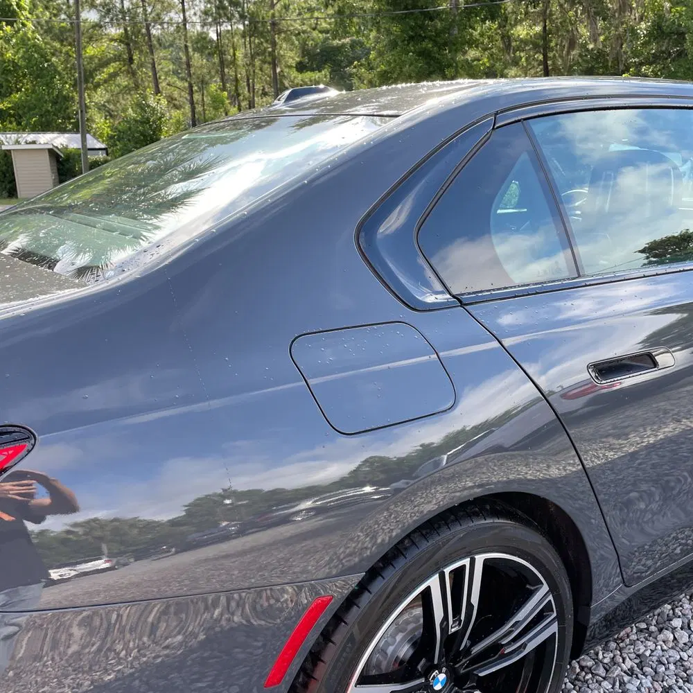 2023 BMW 7-Series 740i