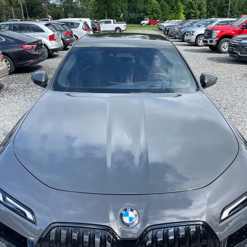 2023 BMW 7-Series 740i