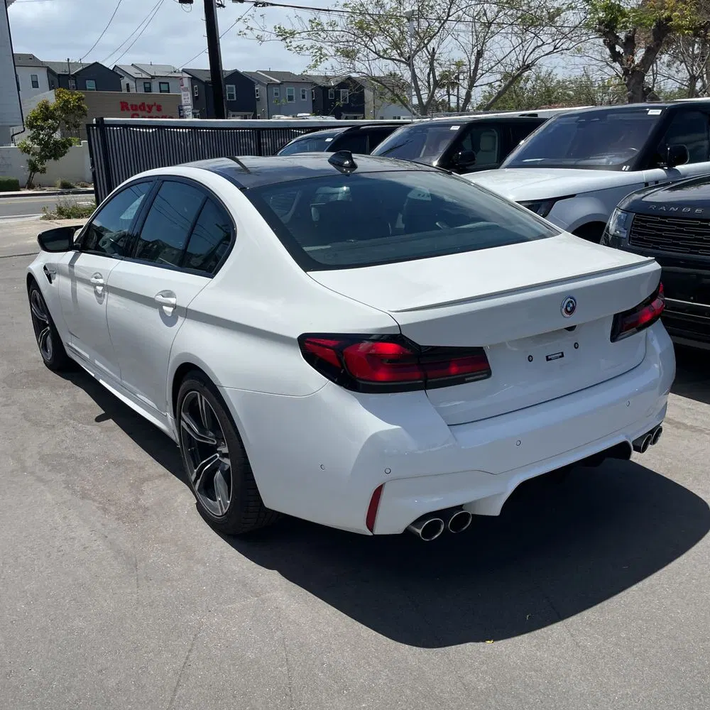 2023 BMW M5