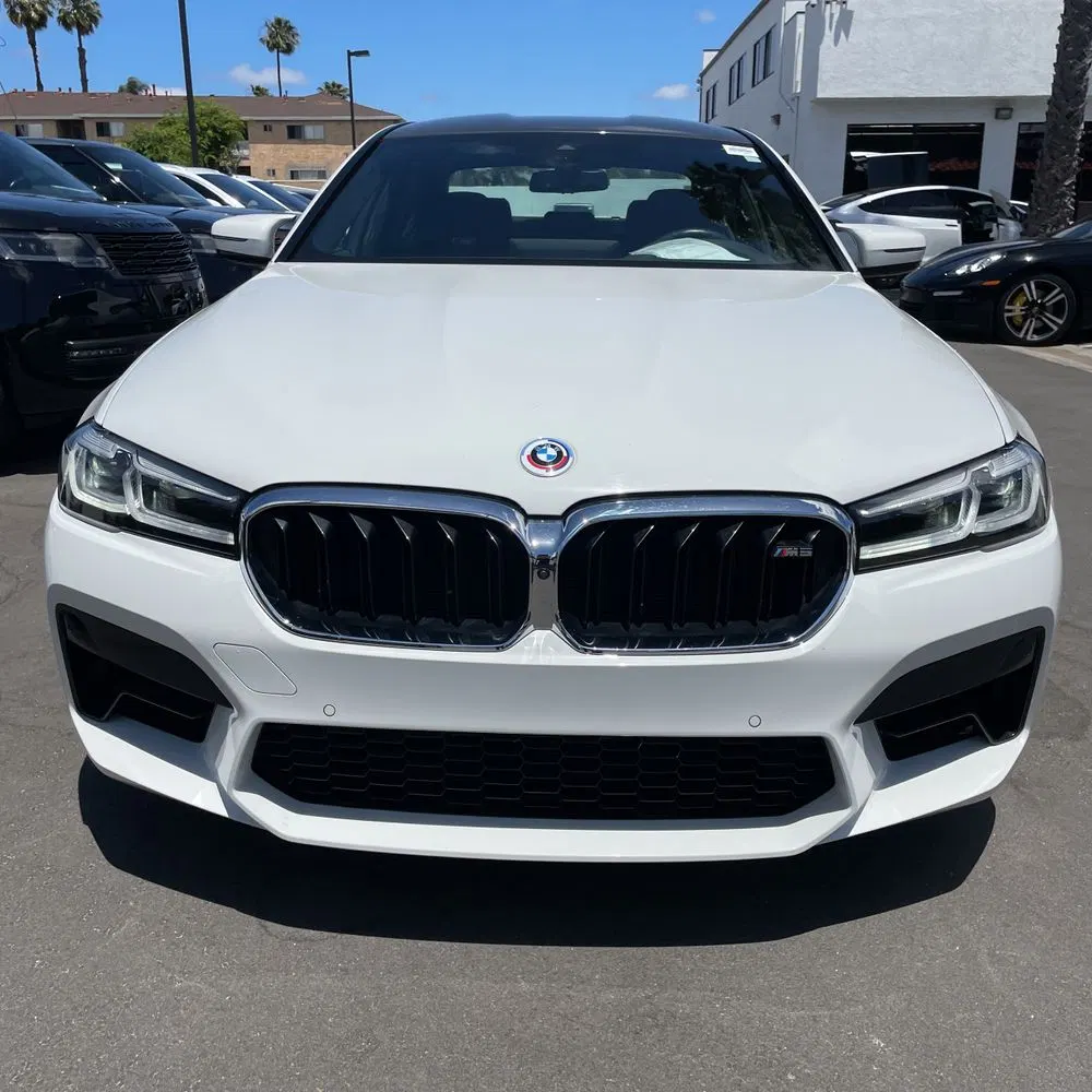 2023 BMW M5