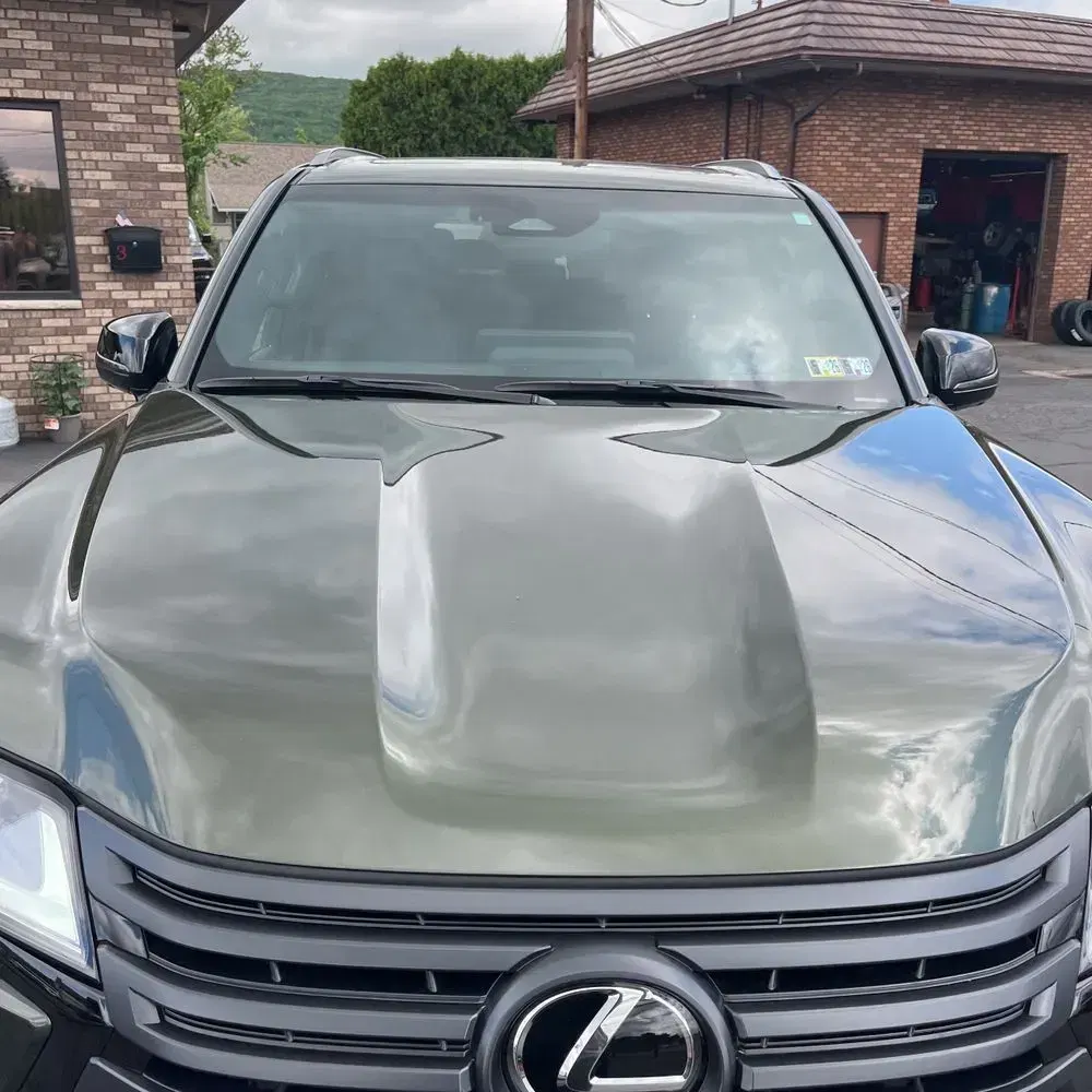 2025 Lexus LX 700h Overtrail