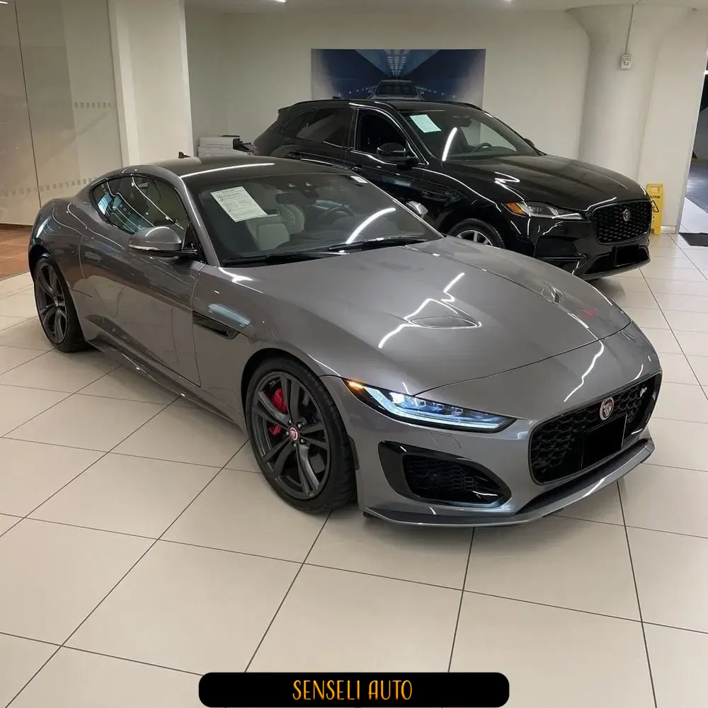 2022 Jaguar F-Type R