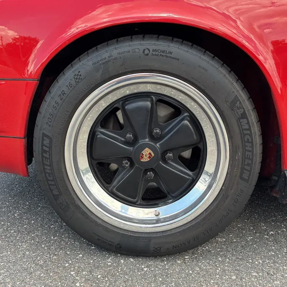 1988 Porsche 911 Carrera
