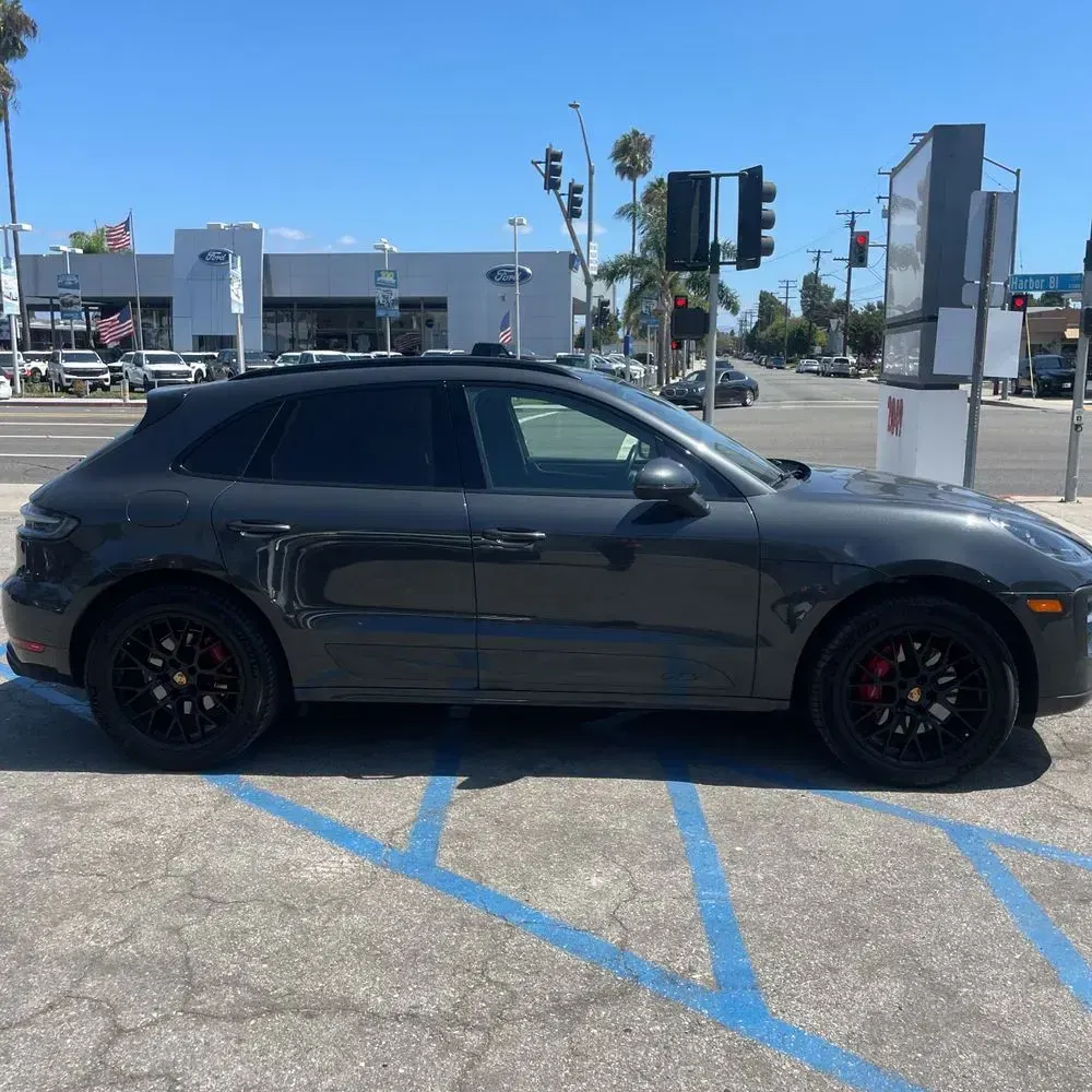 2021 Porsche Macan GTS