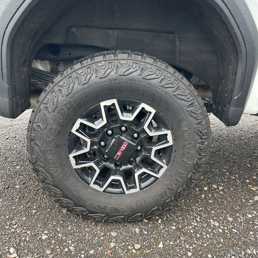 2025 GMC Sierra 2500HD AT4X