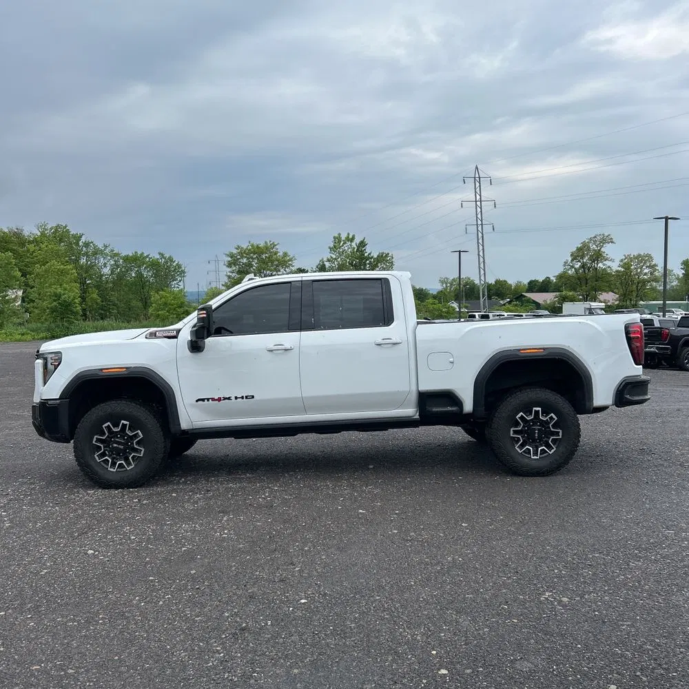 2025 GMC Sierra 2500HD AT4X