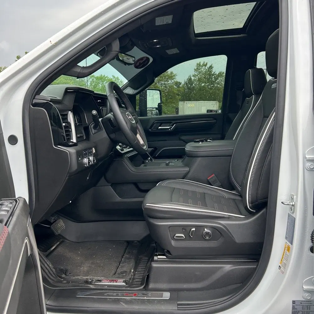 2025 GMC Sierra 2500HD AT4X