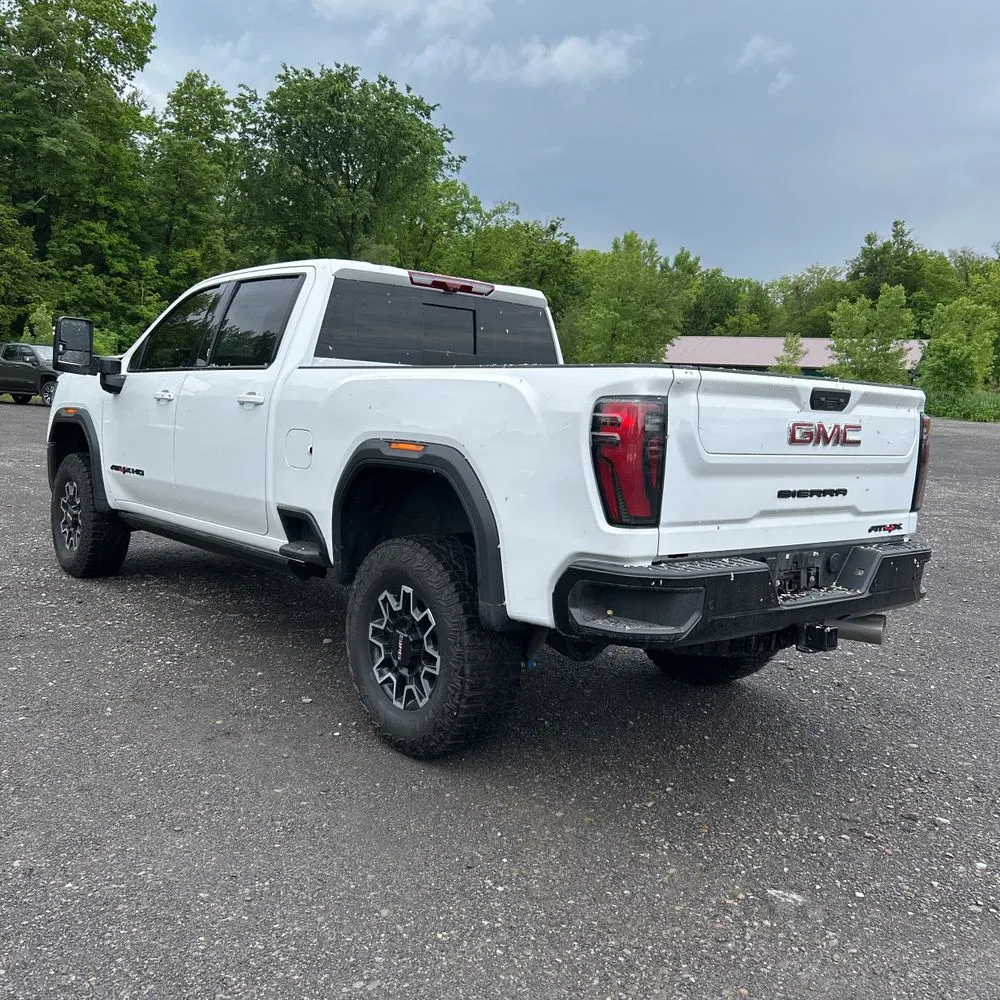 2025 GMC Sierra 2500HD AT4X