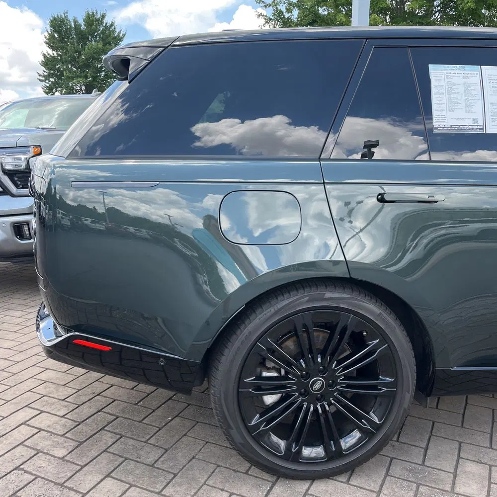 2023 Land Rover Range Rover P530 SE