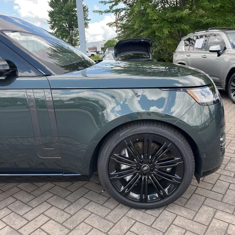 2023 Land Rover Range Rover P530 SE