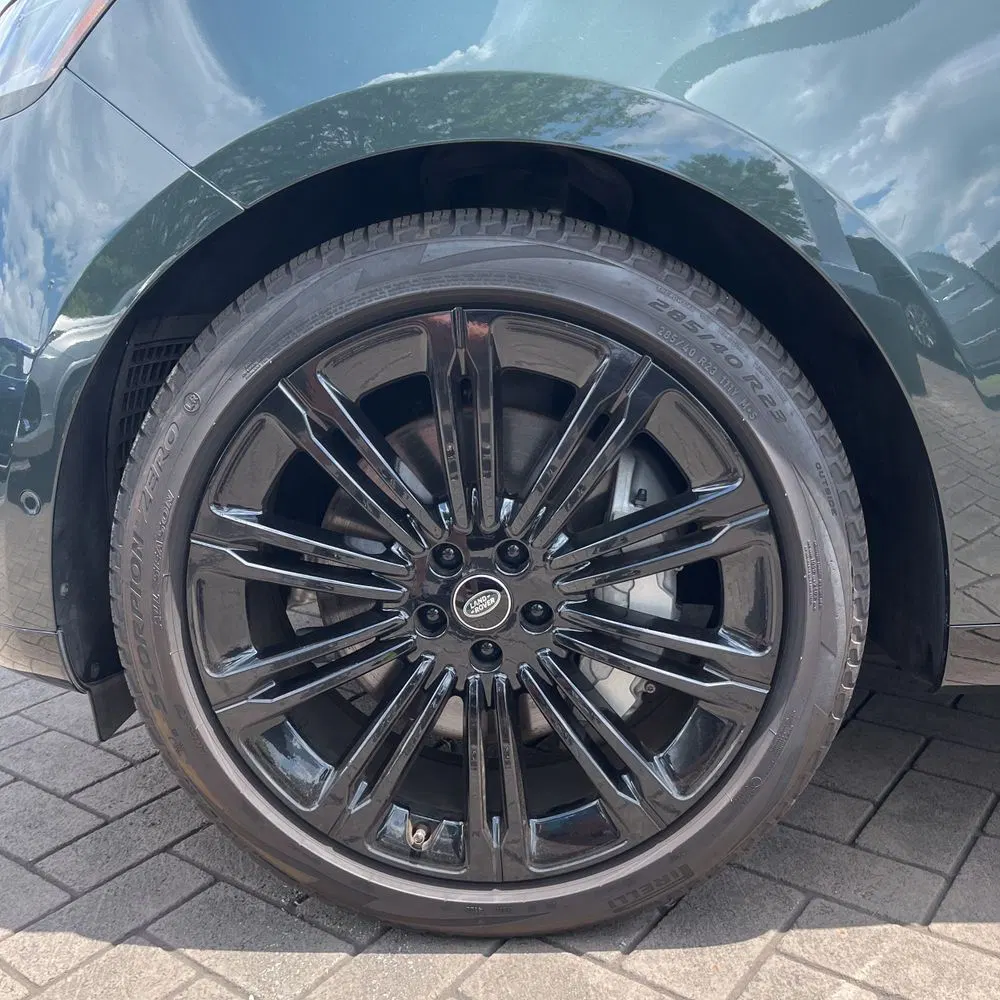 2023 Land Rover Range Rover P530 SE
