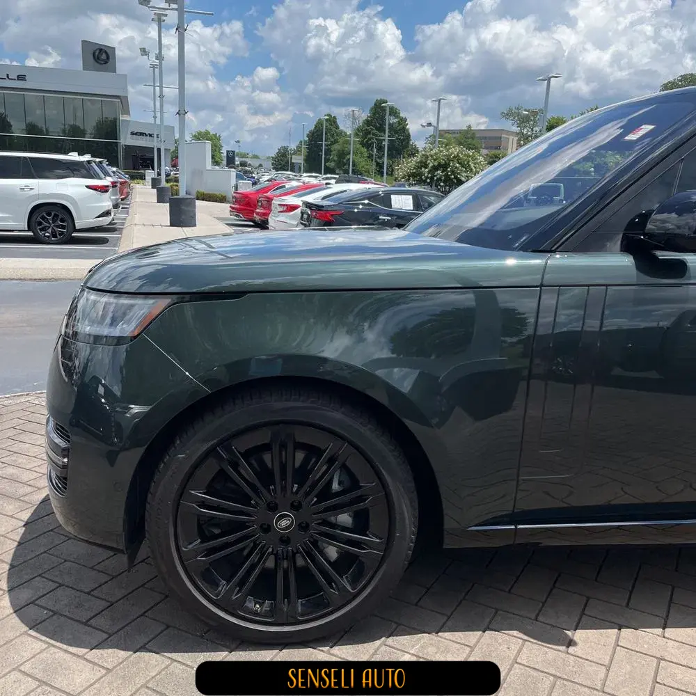 2023 Land Rover Range Rover P530 SE