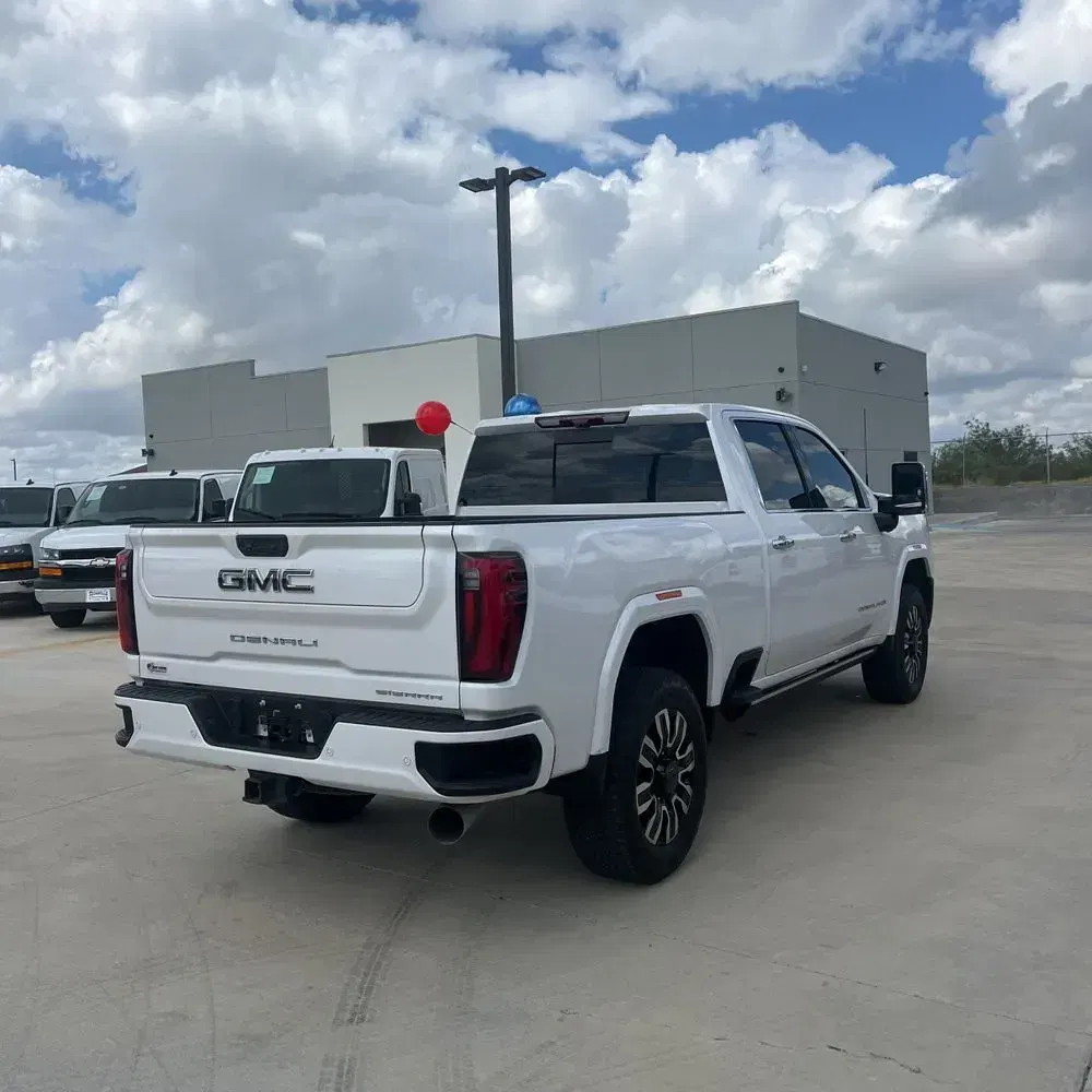 2024 GMC Sierra 2500HD Denali Ultimate