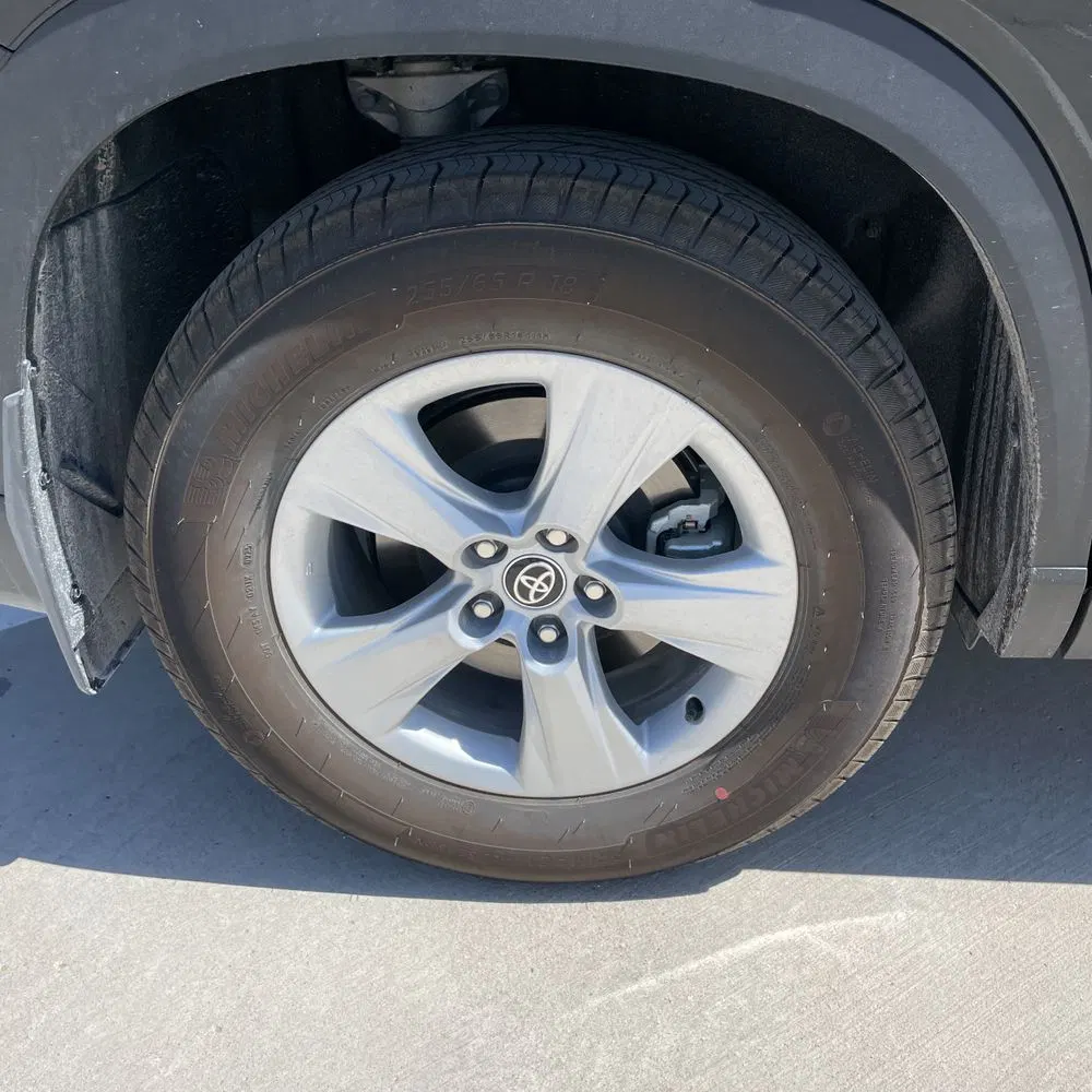 2025 Toyota Grand Highlander Hybrid LE