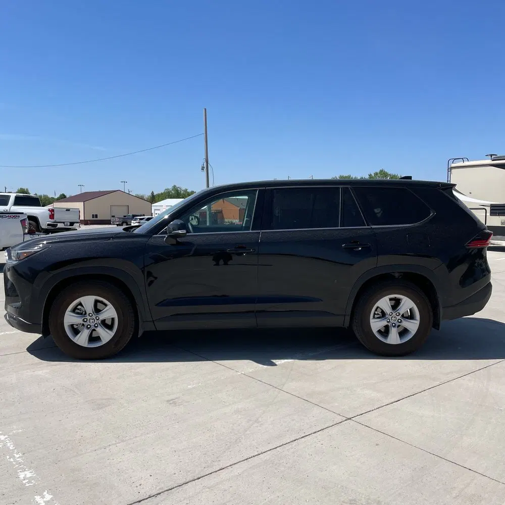2025 Toyota Grand Highlander Hybrid LE