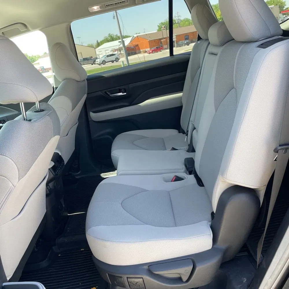 2025 Toyota Grand Highlander Hybrid LE