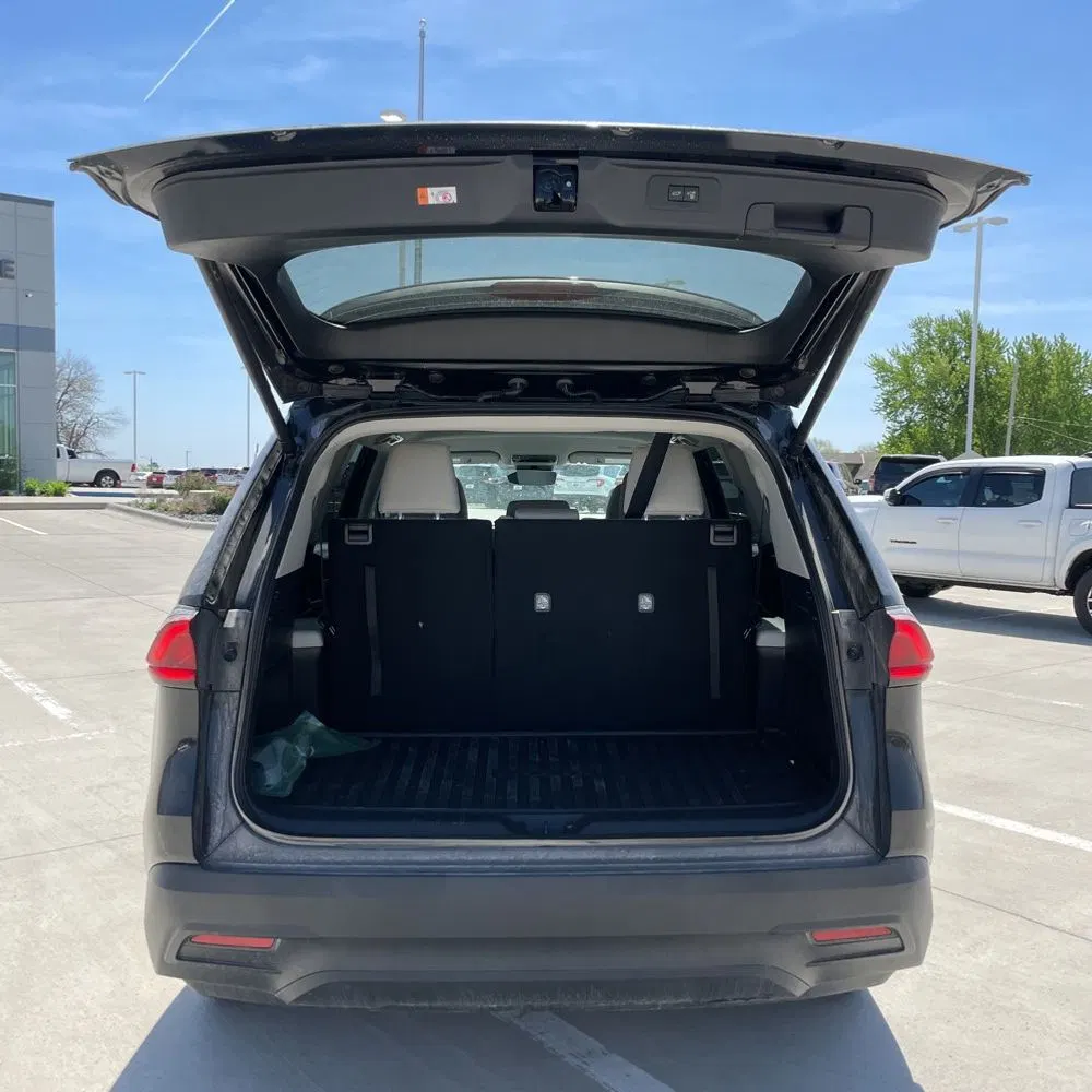 2025 Toyota Grand Highlander Hybrid LE