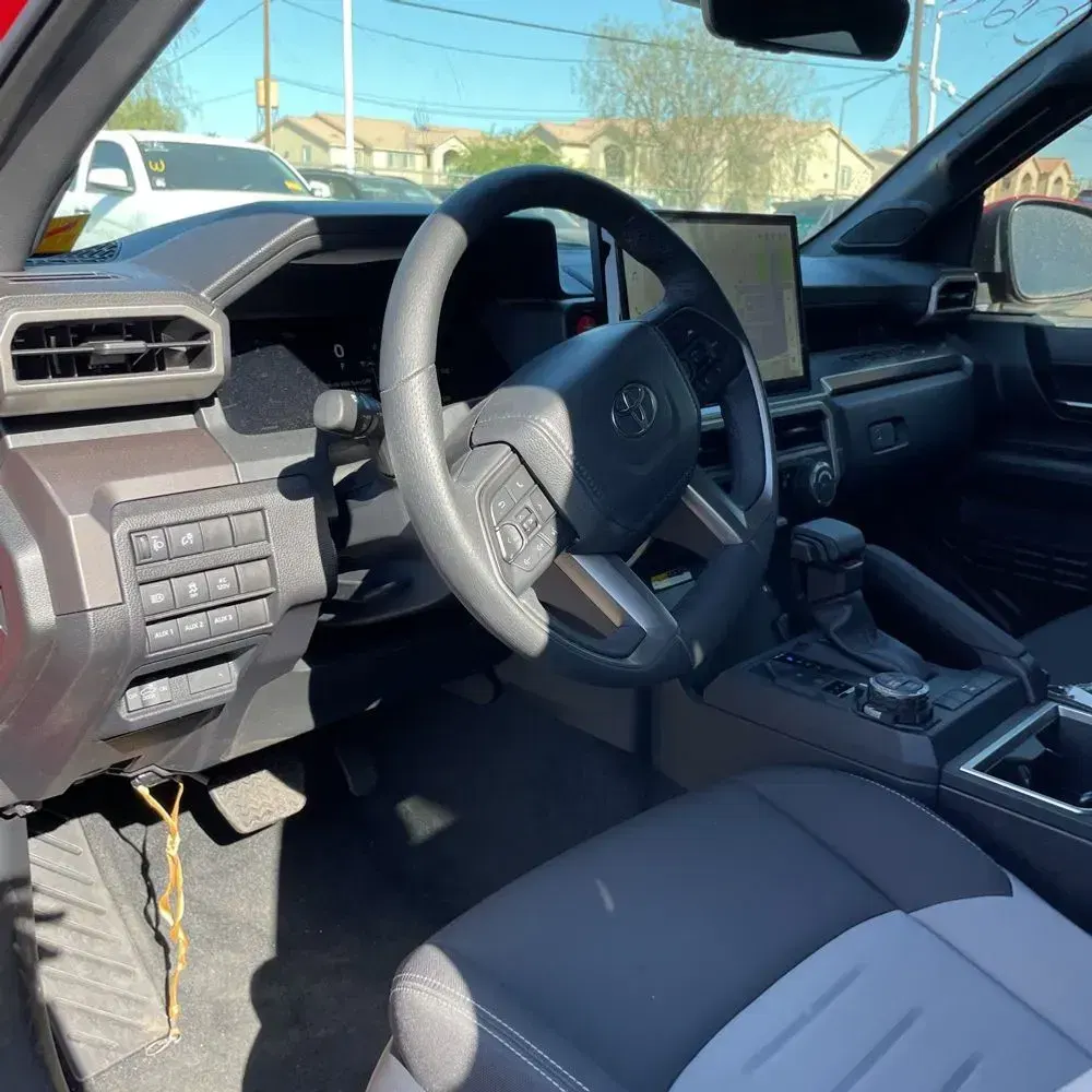 2025 Toyota Tacoma TRD Off-Road
