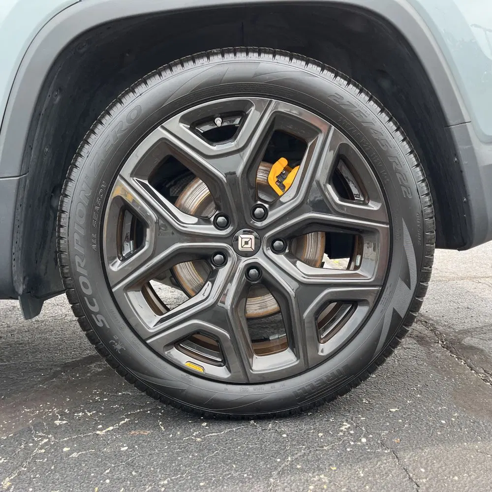 2022 Rivian R1T Adventure