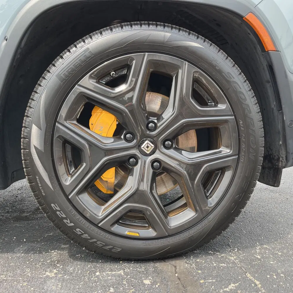 2022 Rivian R1T Adventure
