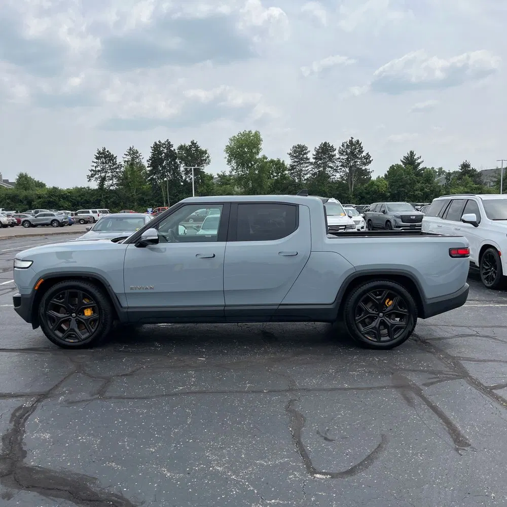 2022 Rivian R1T Adventure